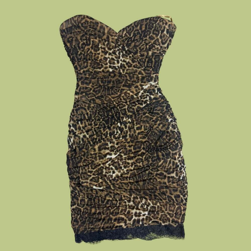 BCBGMaxAzria Leopard Print Ruched Bovary Dress with Lace Trim - Picture 4 of 8